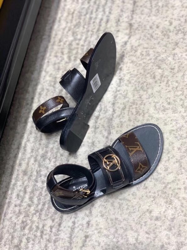 l0*is V*t0n academy flat sandal