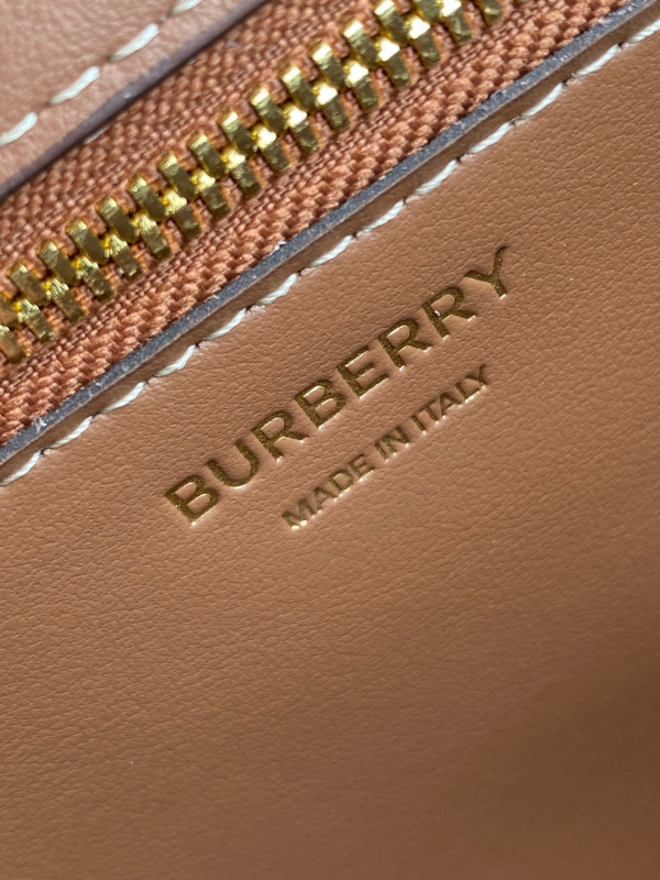 B**rry tb bag