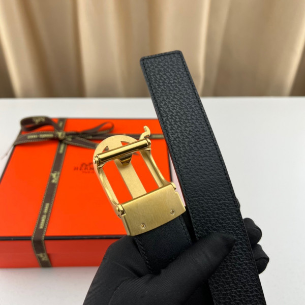 H**mes belt