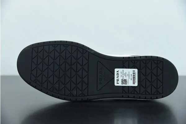 Pra*a sneakers