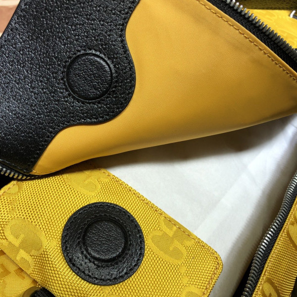 G*u*i off the grid duffle bag