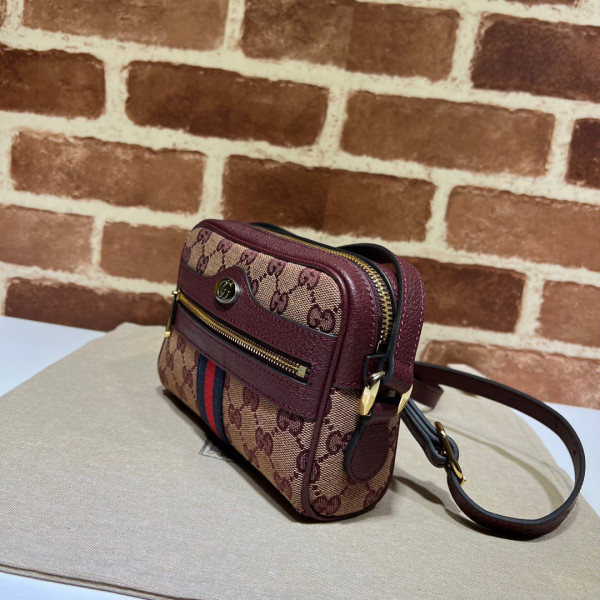 G*u*i ophidia suede mini bag