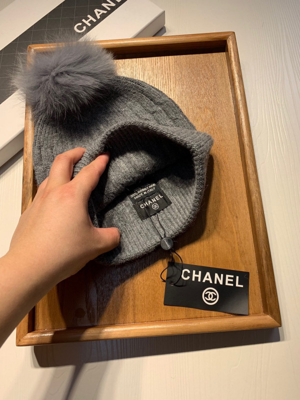 CL HAT
