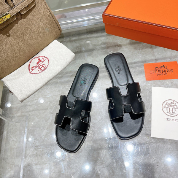 H**mes sandal