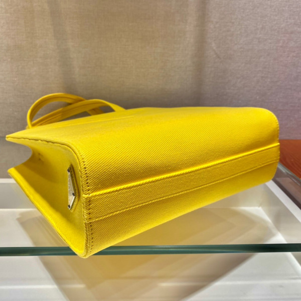 Pra*a tote bag