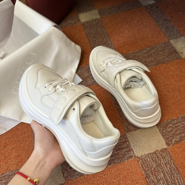 G*u*i men&women sneakers