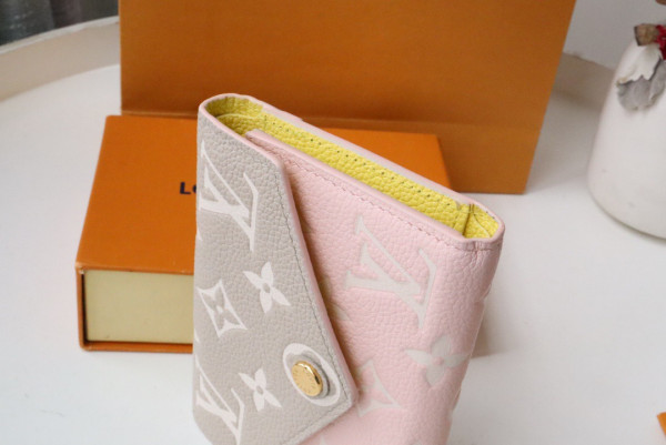 l0*is V*t0n victorine wallet
