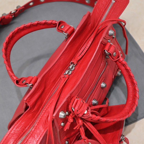 Ba*len*cia*ga neo cagole xs handbag