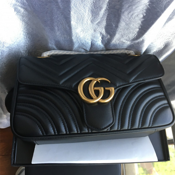 G*u*i gg marmont 26cm