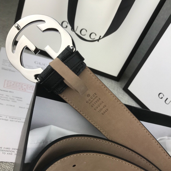 G*u*i belt