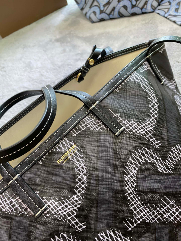 B**rry tote