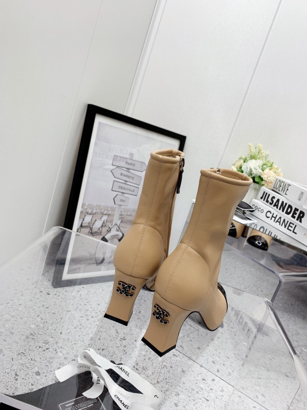 CL ANKLE BOOTS