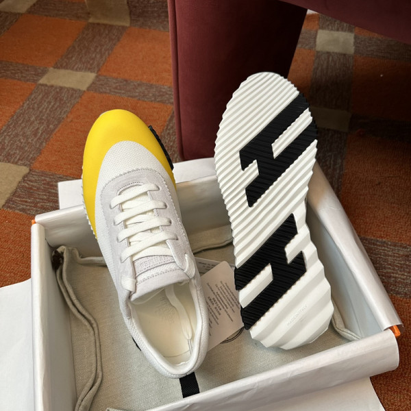 H**mes sneaker