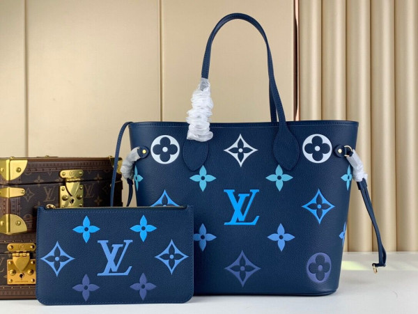 l0*is V*t0n neverfull mm