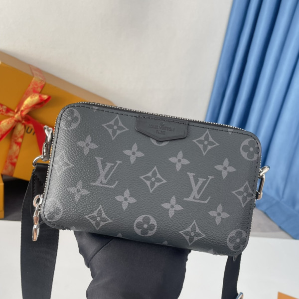 l0*is V*t0n alpha wearable wallet
