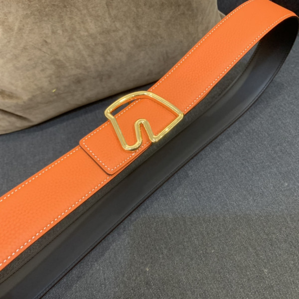 H**mes belt