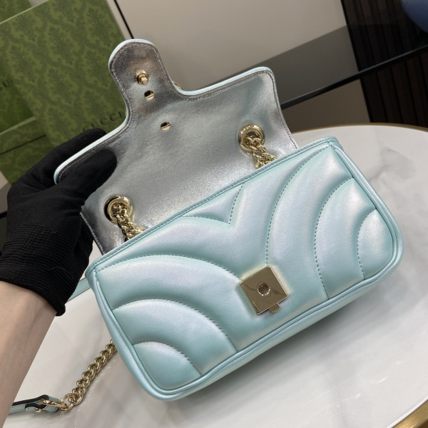 G*u*i gg marmont 22cm