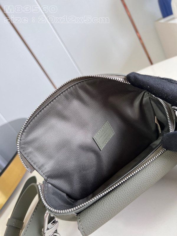 l0*is V*t0n pilot wearable wallet-20*12*5.5cm