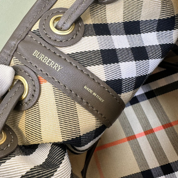 B**rry mini check drawstring pouch