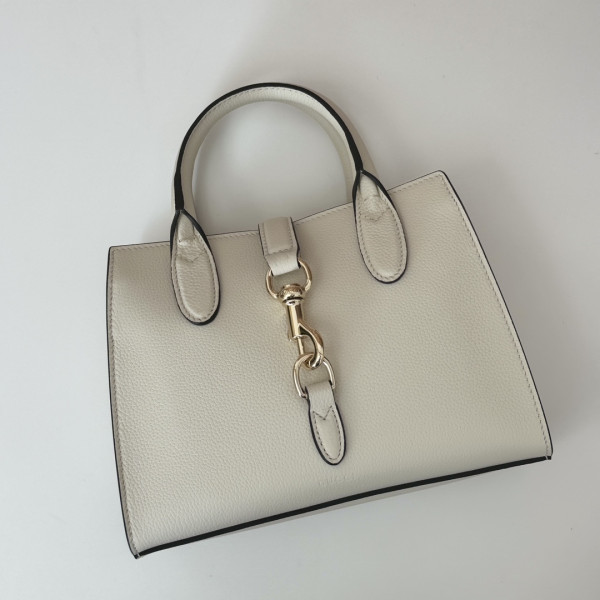 G*u*i small tote bag with hook closure