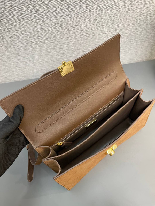 Pra*a medium leather shoulder bag