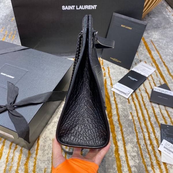 Y*L niki tote bag